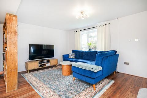 3 bedroom terraced house for sale, Springfield Road, Dronfield S18