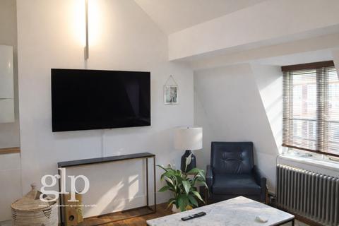 1 bedroom apartment to rent, Charlotte Street, Fitzrovia, W1T