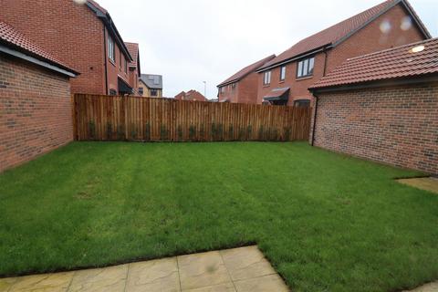 4 bedroom detached house for sale, Blenheim Avenue, Brough