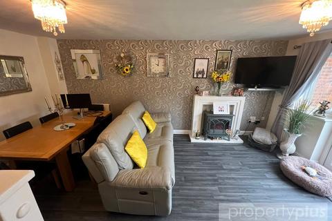 undefined, Heol Gruffydd, Pontypridd, Rhondda Cynon Taff, CF37