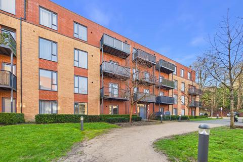 undefined, Iron Railway Close, Coulsdon CR5