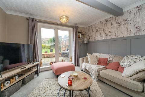 3 bedroom terraced house for sale, Caishowe Road, Borehamwood WD6