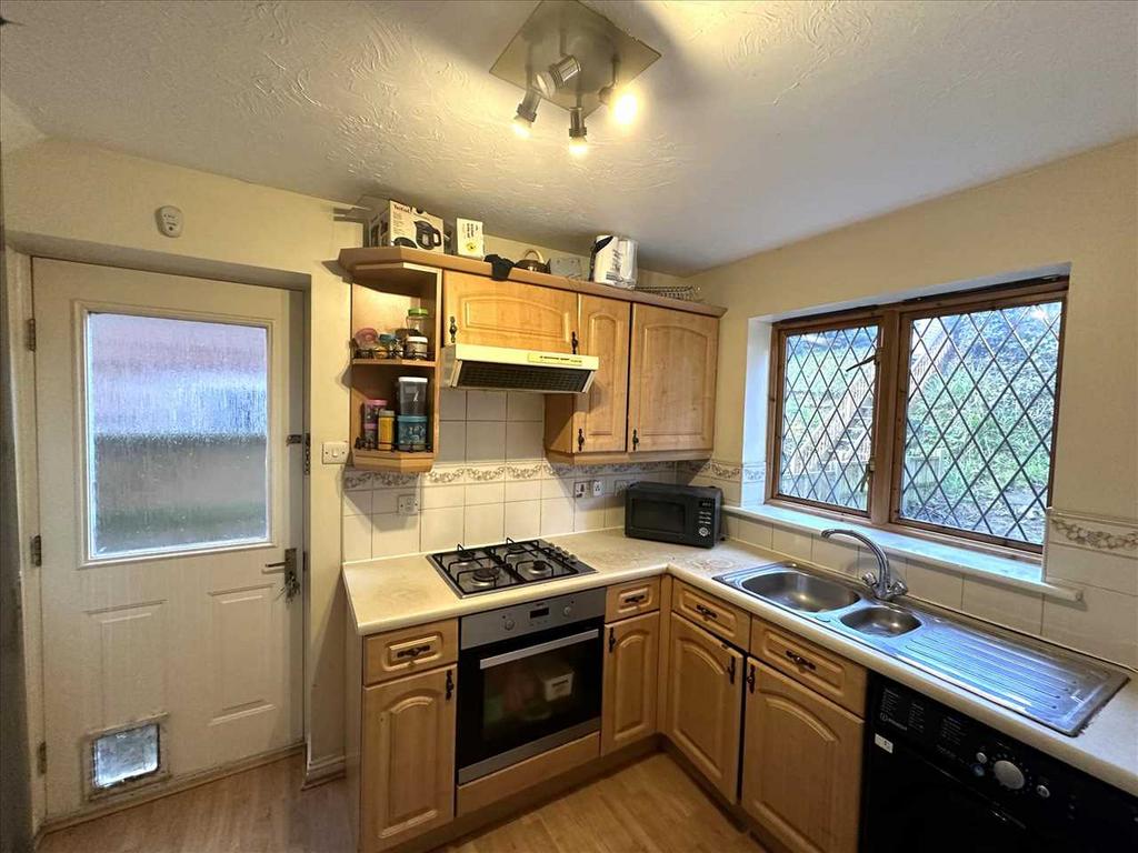 Dining room: