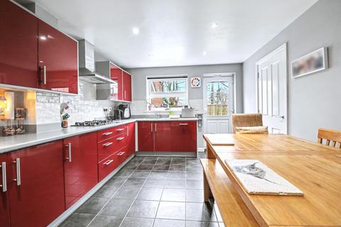 5 bedroom detached house for sale, Hansen Gardens, Southampton SO30