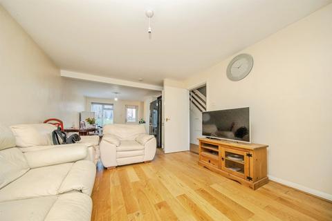 3 bedroom end of terrace house for sale, Cowslip Close, Ipswich