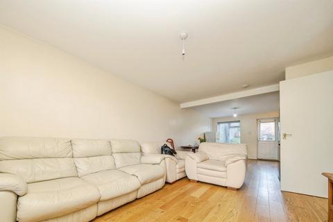3 bedroom end of terrace house for sale, Cowslip Close, Ipswich