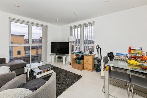undefined, Bedwyn Mews, READING