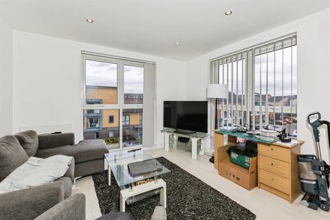 undefined, Bedwyn Mews, READING