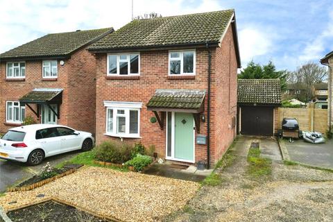 3 bedroom link detached house for sale, Blackcap Place, Sandhurst GU47