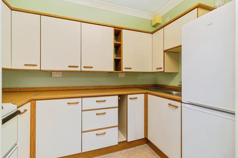 1 bedroom flat for sale, Belle Vue Road, Paignton