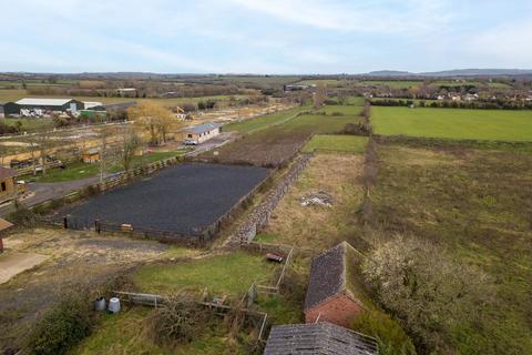 2 bedroom detached bungalow for sale, Cleeve Road, Evesham WR11