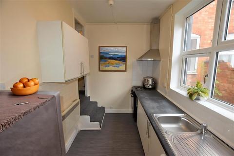 1 bedroom flat to rent, Chaucer Street, Leicester, LE2