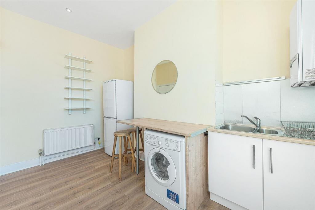 31936 davies and davies 65a stroud green rd 6 lo.j