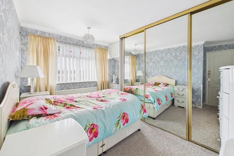undefined, Saltwell Road South, Gateshead NE9
