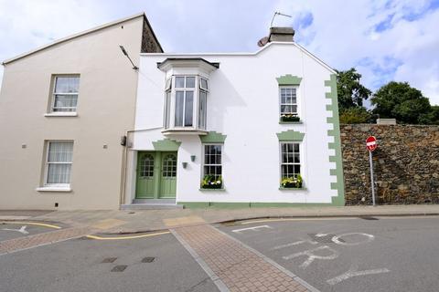 2 bedroom cottage for sale, 28 Roseville Street, Jersey JE2