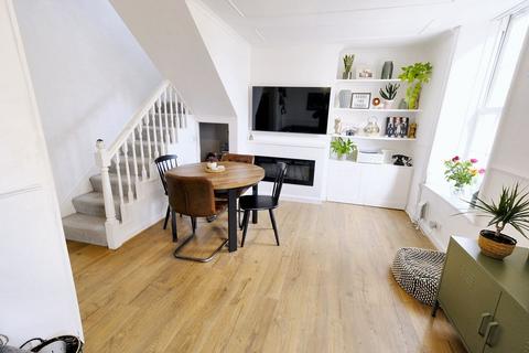 2 bedroom cottage for sale, 28 Roseville Street, Jersey JE2