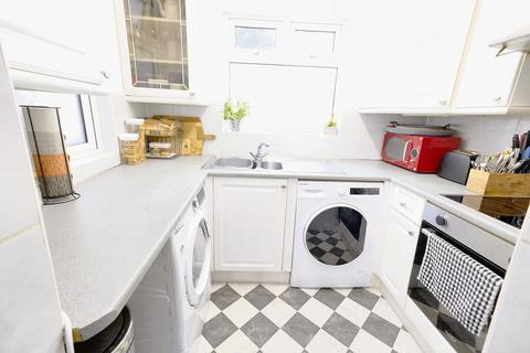 2 bedroom cottage for sale, 28 Roseville Street, Jersey JE2