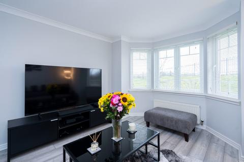 2 bedroom ground floor flat for sale, Leyland Road, Bathgate