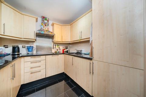undefined, Uxbridge Road, London W5