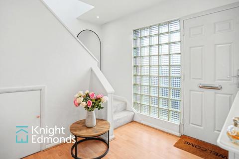 undefined, Hillary Road, Penenden Heath, ME14