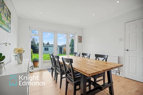 undefined, Hillary Road, Penenden Heath, ME14