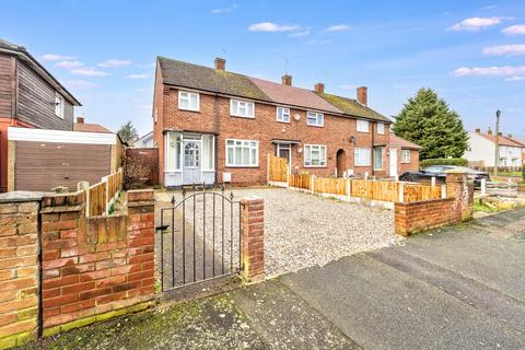 Daventry Road, Romford, RM3
