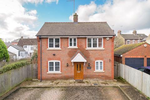 undefined, Fullerton Close, Markyate, AL3