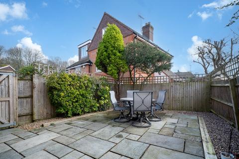 undefined, Fullerton Close, Markyate, AL3