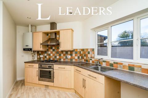 2 bedroom terraced house to rent, Warner Place, LE11