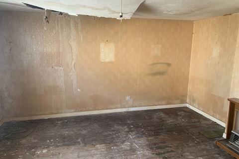 undefined, Flat 2 Duncan Court, 5-7 Beach Road, Clacton-on-Sea, Essex, CO15 1UG