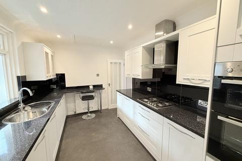 2 bedroom bungalow for sale, 27 Abercromby Road, Castle Douglas, DG7 1BA