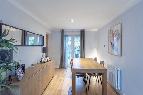 undefined, Dalgety Bay KY11