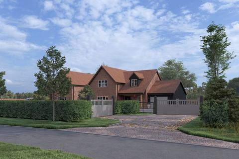 4 bedroom detached house for sale, Langley Street, Langley
