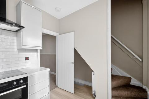 2 bedroom terraced house for sale, Regent Mount, Harrogate