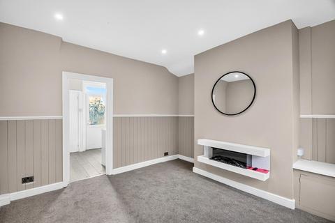 2 bedroom terraced house for sale, Regent Mount, Harrogate