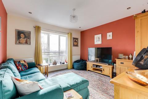 3 bedroom terraced house for sale, Poets Close, Nottingham NG15