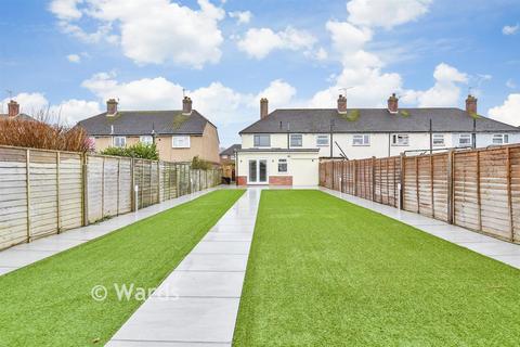 4 bedroom end of terrace house for sale, Plains Avenue, Maidstone, Kent