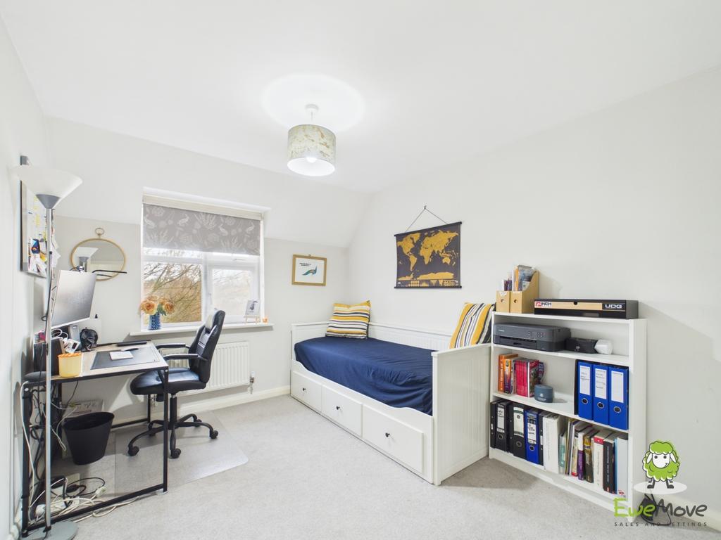 Ewe Move Estate Agents Basingstoke - Elder House
