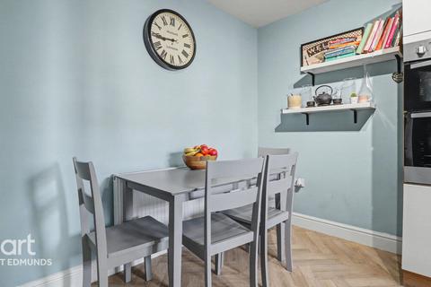 3 bedroom terraced house for sale, Abbeyfields, Bury St Edmunds