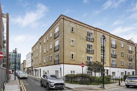 Maples Place, London E1