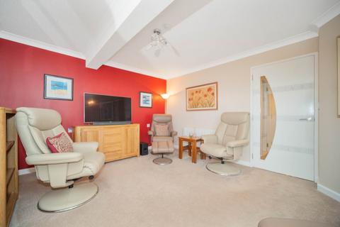undefined, Elphinstone Court, Kilmacolm