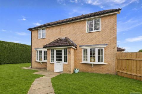 3 bedroom detached house for sale, The Limes, Bury St. Edmunds IP29