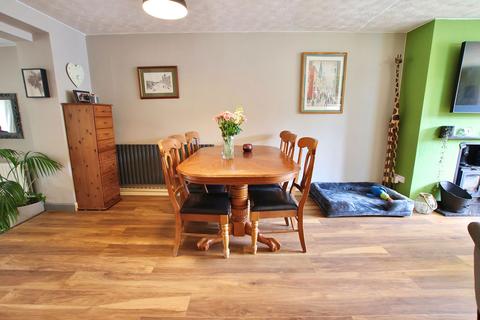 3 bedroom terraced house for sale, Fairway, Northampton NN2