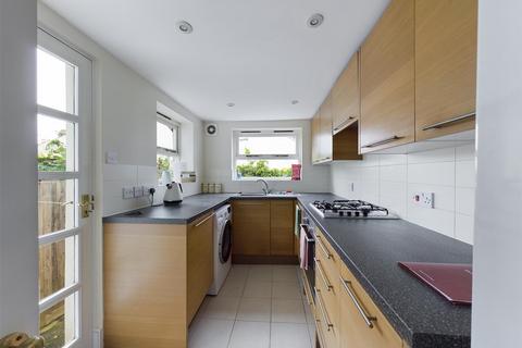 4 bedroom terraced house to rent, Whichelo Place, Brighton, East Sussex
