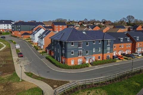 Virginia Drive, Haywards Heath, RH16