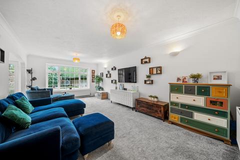4 bedroom detached house for sale, Bullers Wood Drive, Chislehurst BR7