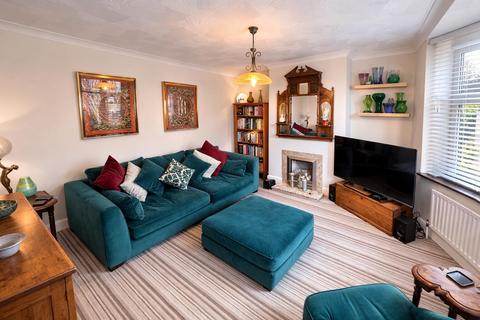 3 bedroom end of terrace house for sale, City Way, Rochester