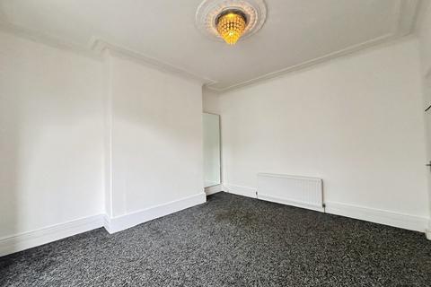 2 bedroom flat for sale, Pembroke Terrace, South Shields
