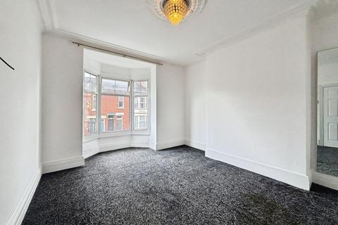2 bedroom flat for sale, Pembroke Terrace, South Shields
