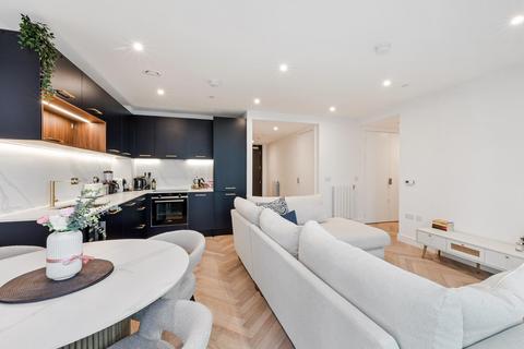 1 bedroom apartment to rent, Dunton Apartments, 1 Brigadier Walk, London